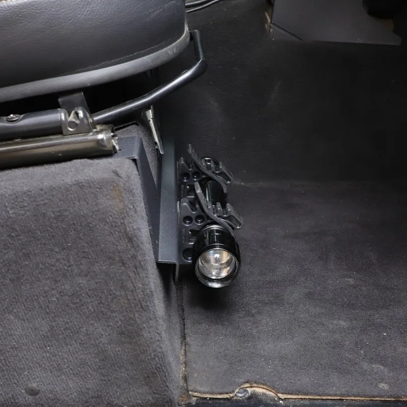 Aluminiowy Czarny Uchwyt na La – Car Accessories Under 1000 recenzja i cena